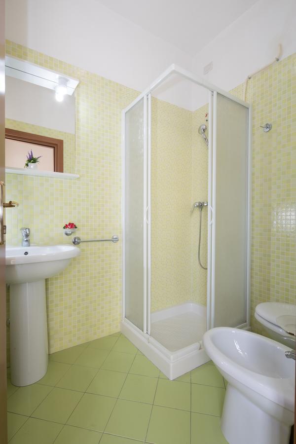Residence Uno Studio&Suites Rimini Exterior photo
